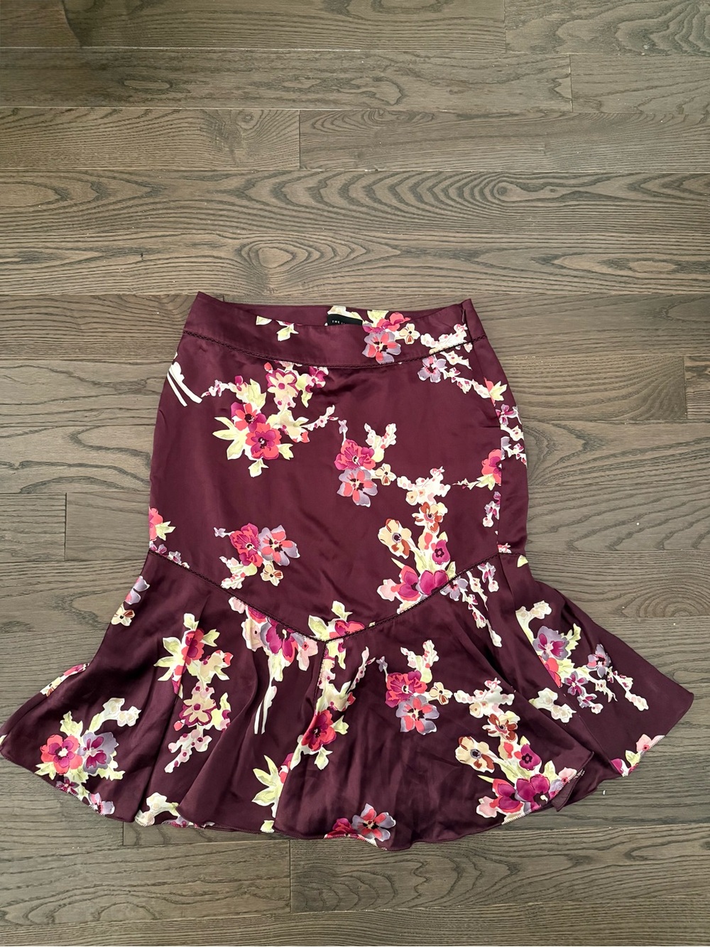 The Limited Burgundy Floral Satin Midi Skirt Trumpet Flounce Ruffle Size 4